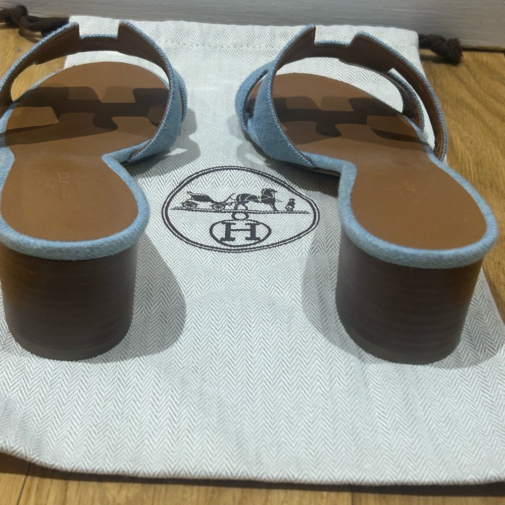 Hermes Light Blue Denim Oasis Sandals size 38 - Picture 8 of 11